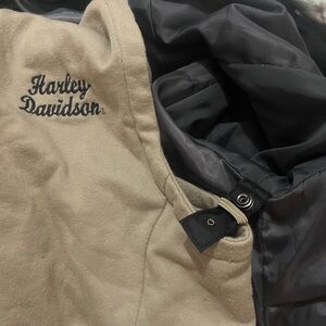 Harley-Davidson Tan Jacket with Black Lining